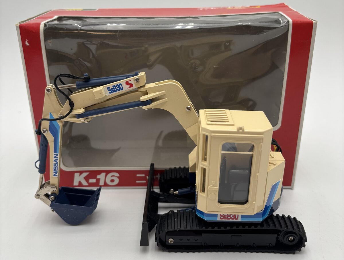 Yonezawa Toys 014-01757 1:26 Diecast Diapet K-16 S&B30 Nissan Super Backhoe EX/Box