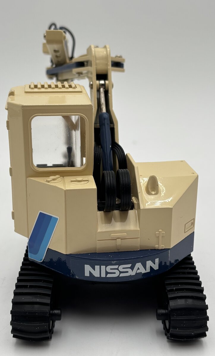 Yonezawa Toys 014-01757 1:26 Diecast Diapet K-16 S&B30 Nissan Super Backhoe EX/Box