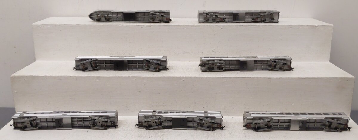 Assorted HO Scale Passenger Cars [7] EX