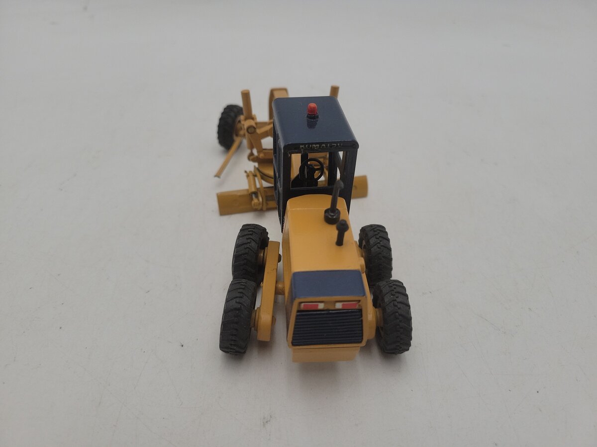 Komatsu M9 1:50 Scale GD253A Minimac Yellow Dresser Motor Grader Diecast Model VG/Box