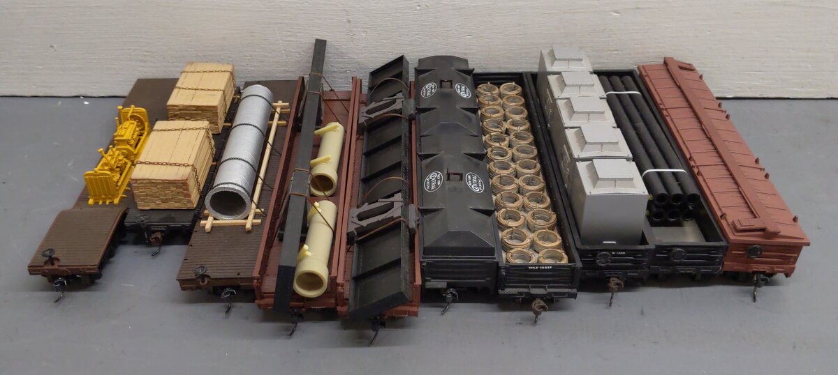 Roco, Varney & Other HO Scale Freight Cars [10] EX