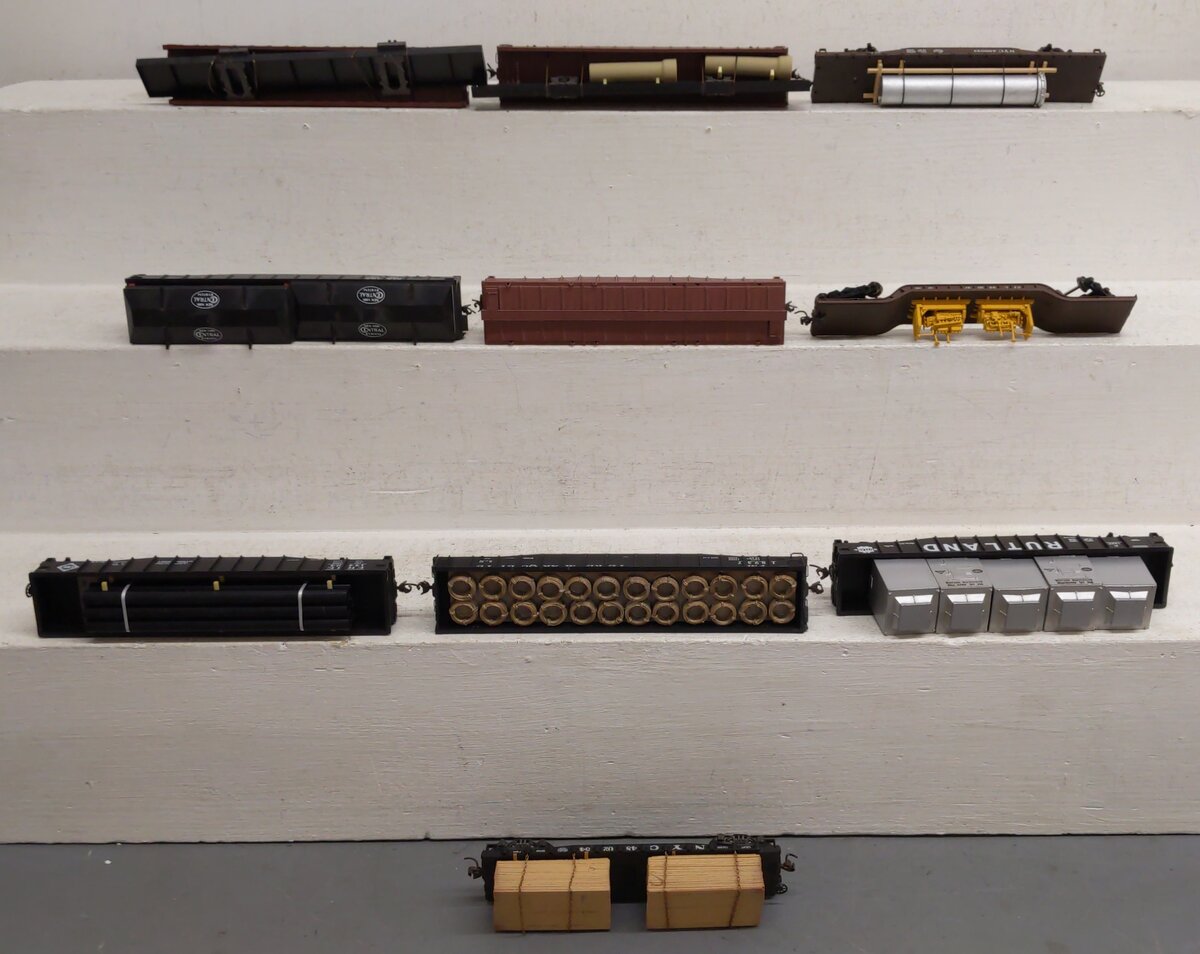 Roco, Varney & Other HO Scale Freight Cars [10] EX