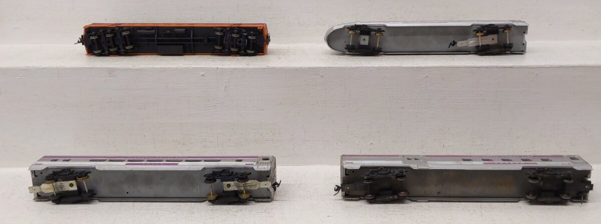 Assorted HO Scale Passenger Cars [4] EX