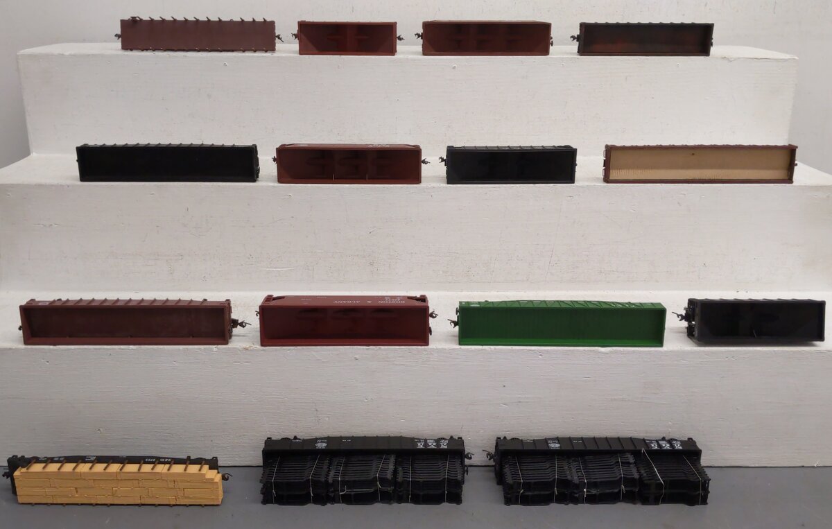Bowser, Lima & Other HO Scale Freight Cars [15] VG