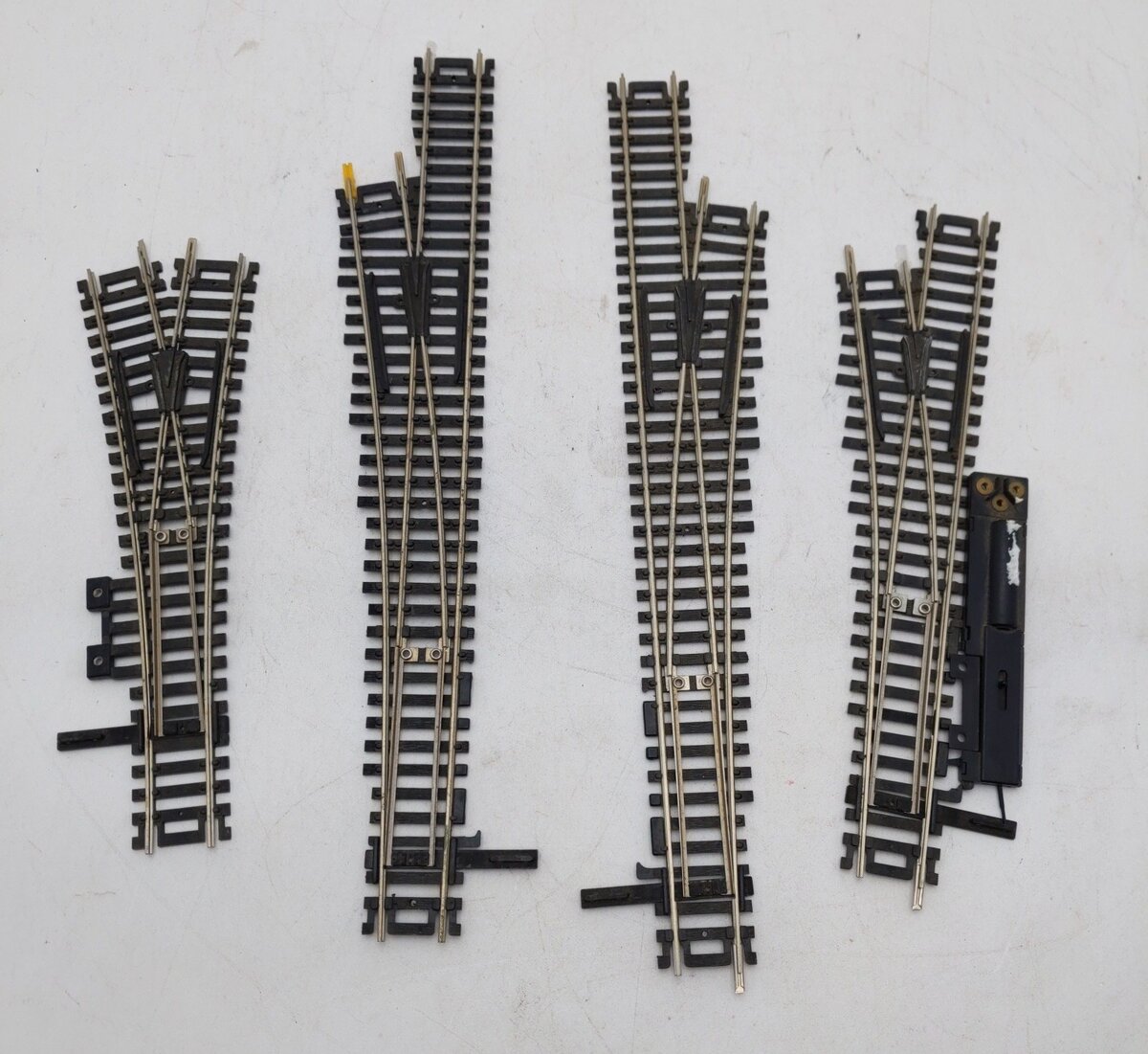 Atlas HO Scale Assorted Switches [4] EX