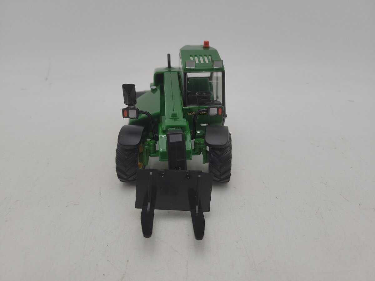 Ertl 40062 1:32 Scale Britains John Deere 3200 Telehandler With Forklift Tines EX/Box