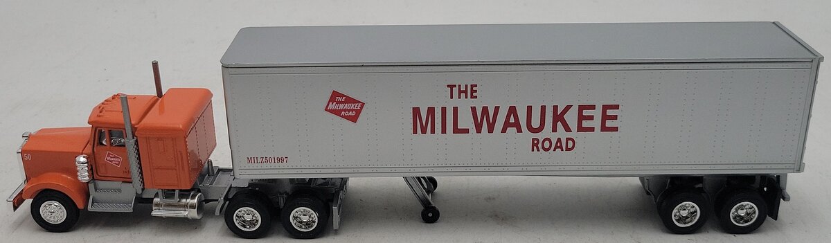 Lionel 6-52116 Milwaukee Road Tractor Trailer LN/Box