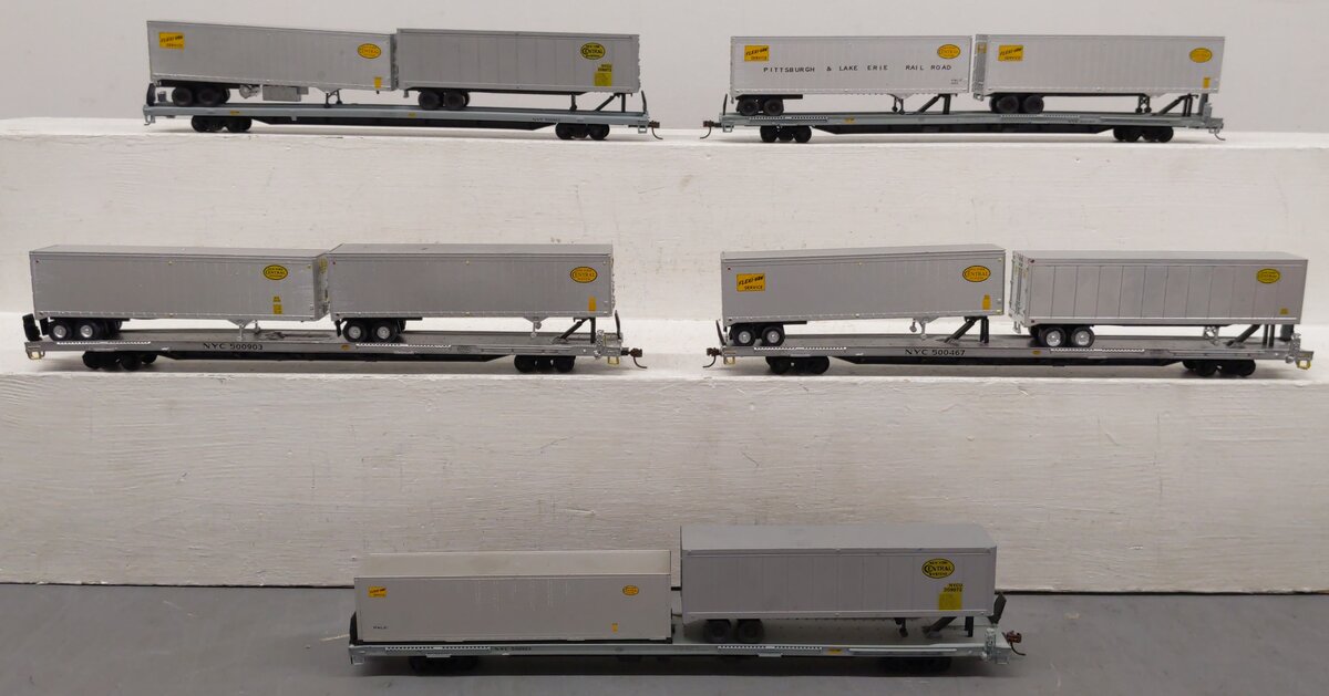 HO Scale New York Central Trailer Flatcars with NYC Flexi-Van Trailers [5] VG