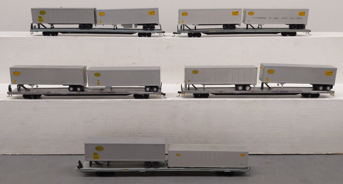 HO Scale New York Central Trailer Flatcars with NYC Flexi-Van Trailers [5] VG