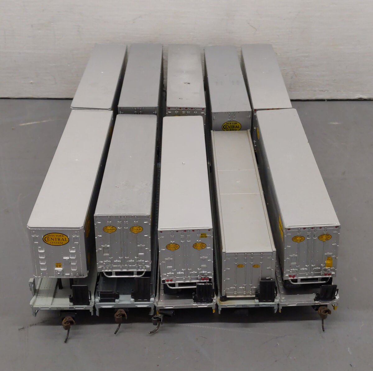 HO Scale New York Central Trailer Flatcars with NYC Flexi-Van Trailers [5] VG