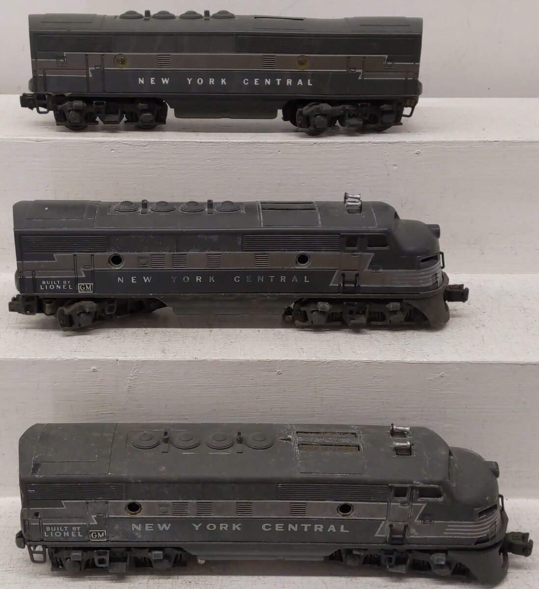 Lionel 2344 Vintage O New York Central F-3 ABA Diesel Locomotive Set/Box