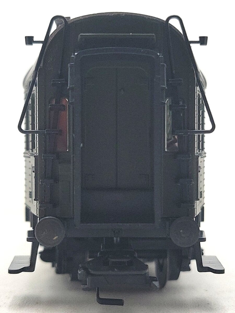 Marklin 42232 HO Scale German Imperial Railway 1/2 Class Passenger Car