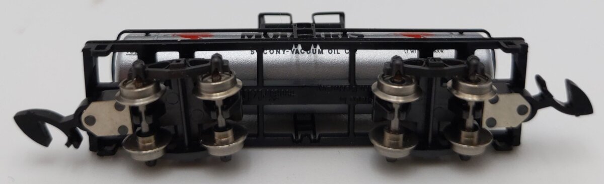 Marklin 8684 Z Scale Socony Mobil Oil Mobilgas Company Tank Car #78901 LN/Box