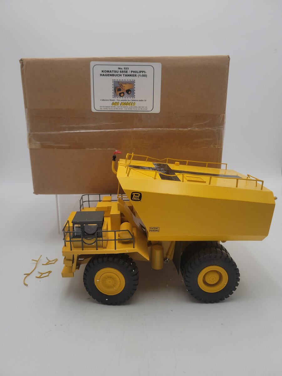 OHS Models 523 1:50 Scale Yellow Komatsu 685E/Philippi-Hagenbuch Tanker Die Cast VG/Box