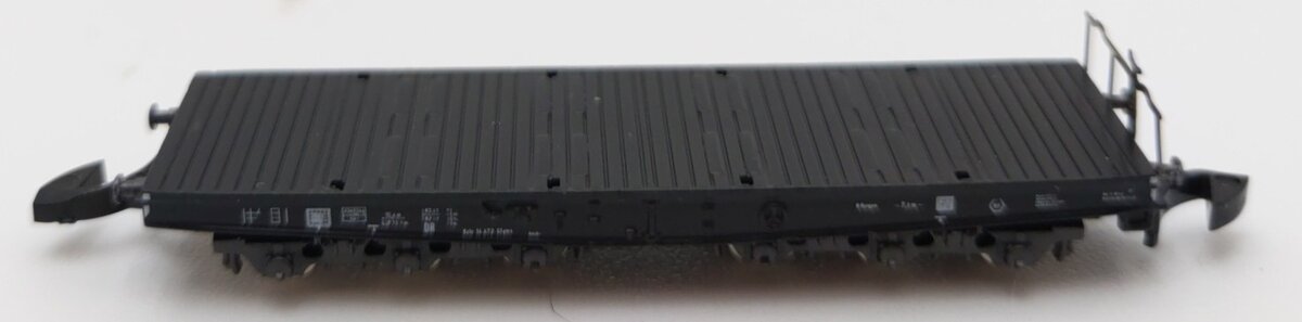 Marklin 82351 Z Scale DR Heavy Flat Car w/ Stakes LN/Box