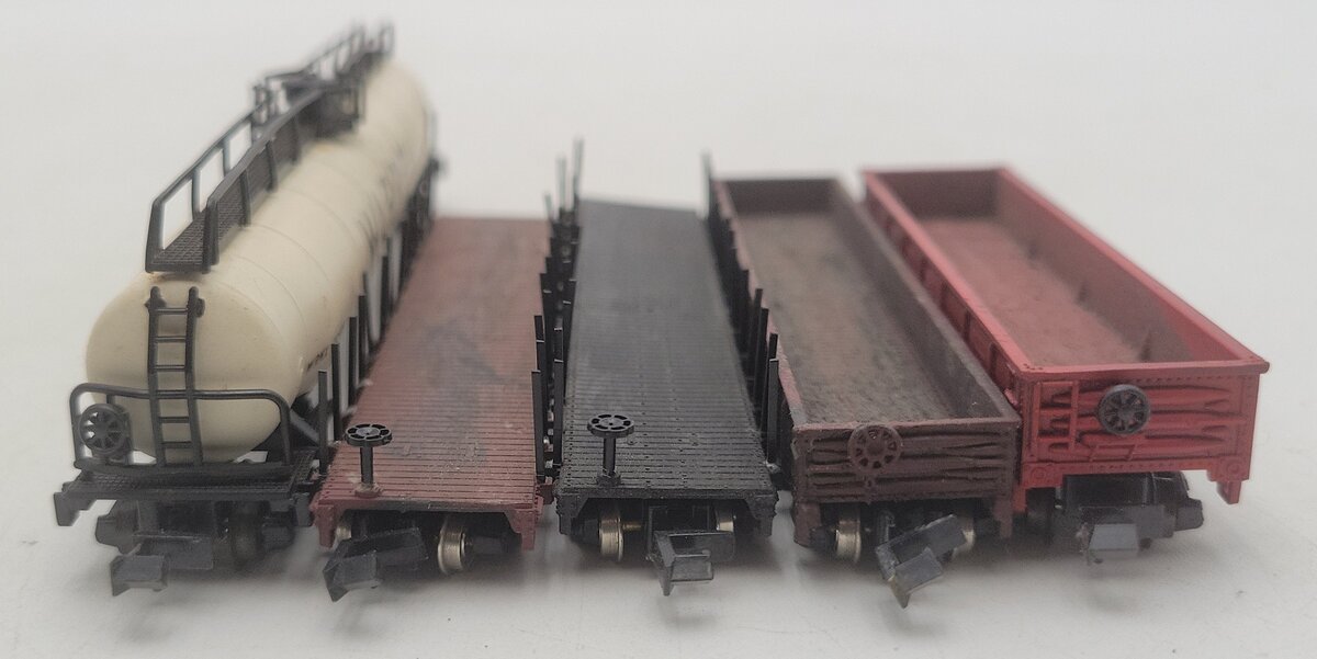 Con-Cor & Atlas N Scale Assorted Freight Cars - CUSTOM/Box