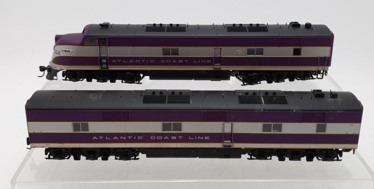 Life Like HO Scale Atlantic Coast Line Diesel Locomotive AB Set #504 EX