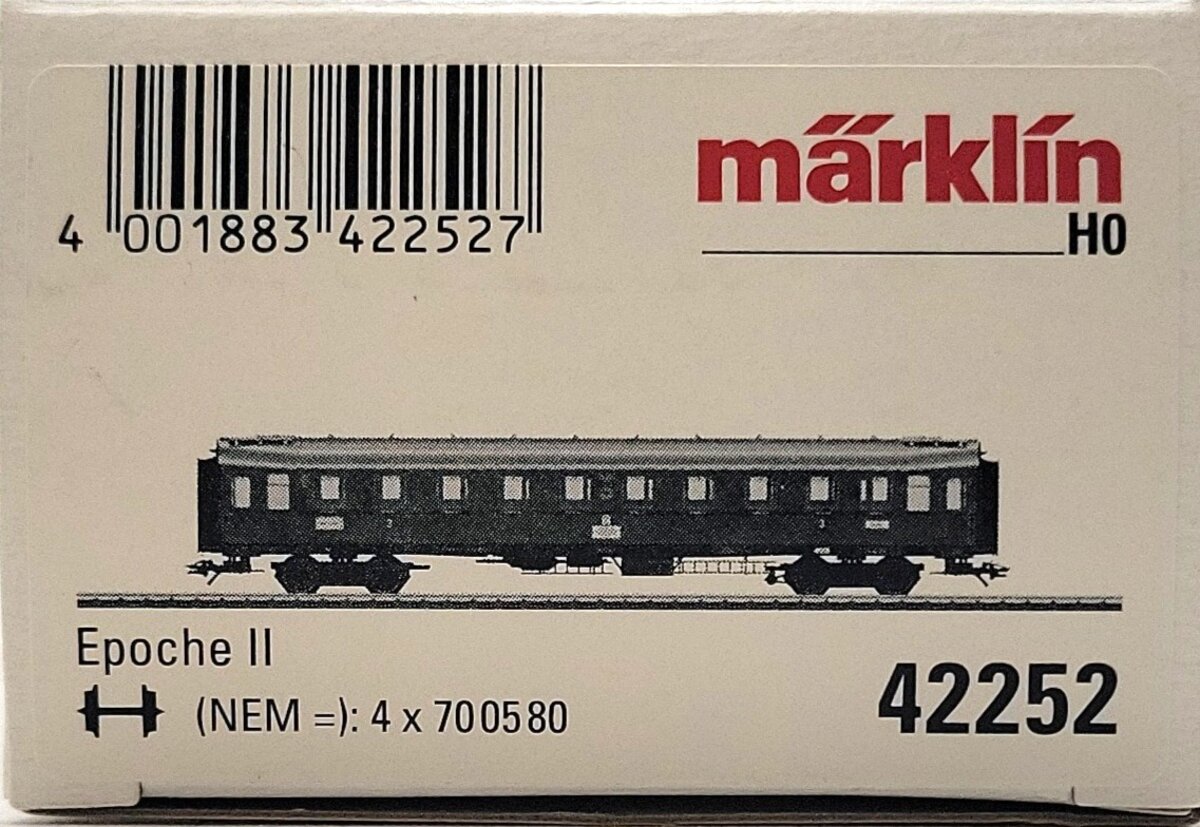 Marklin 42252 German Imperial Railway 3rd Class Pass Car