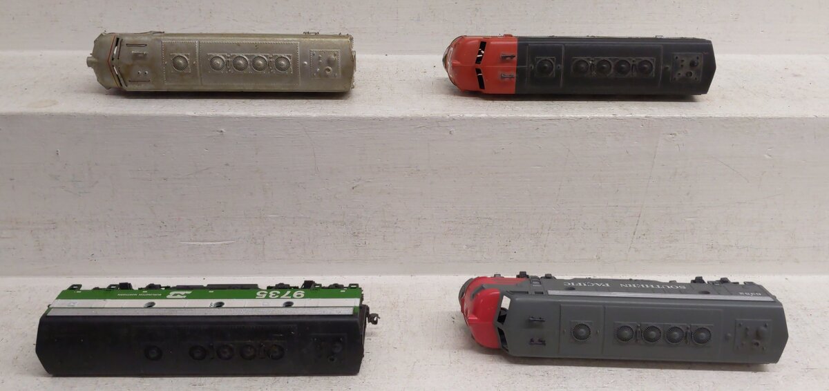 Assorted HO Scale Diesel Locomotives [4] EX