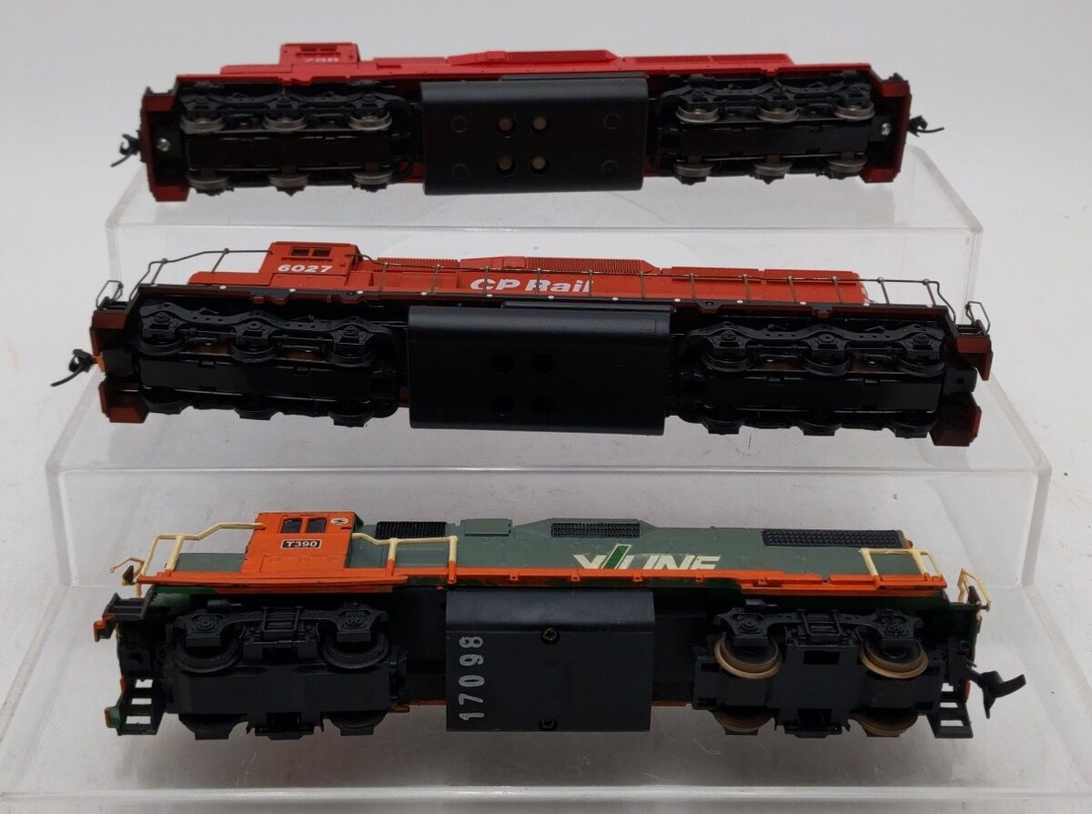 Life Like & Other Assorted HO Scale Diesel Locomotives [3] EX