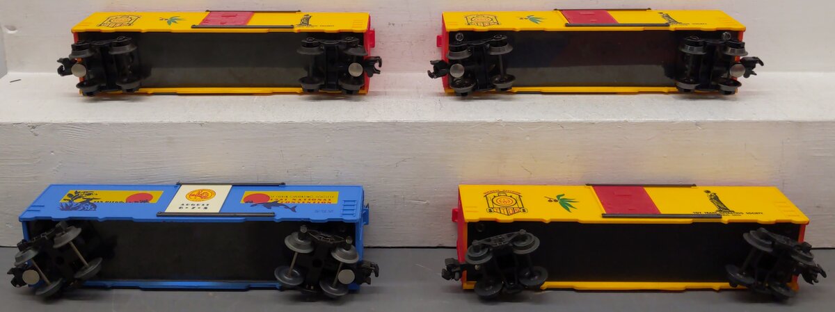 KMT O Gauge Toy Train Operating Society Box Cars [4] VG/Box