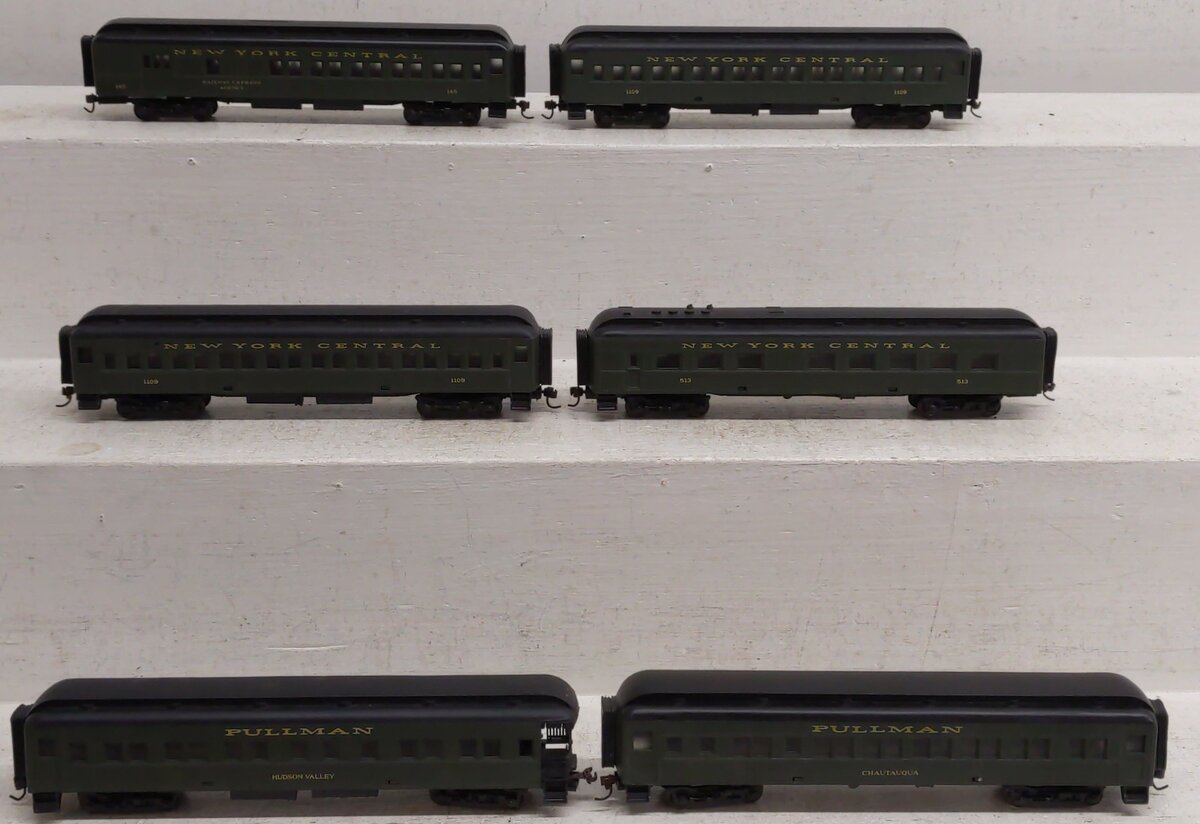 Life Like HO Scale Assorted Passenger Cars; 513, 1109 x 2, 145, [6] VG
