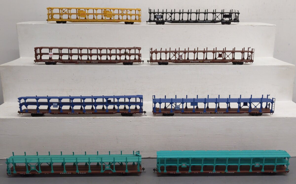 Accurail HO Scale Assorted Auto Carriers [8] VG