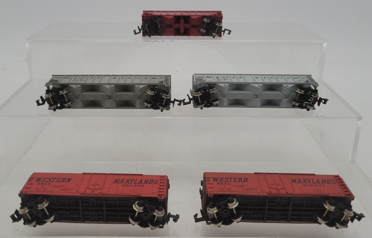 Atlas N Scale Assorted Freight Cars: 7, 172700, 85090 [5] EX/Box