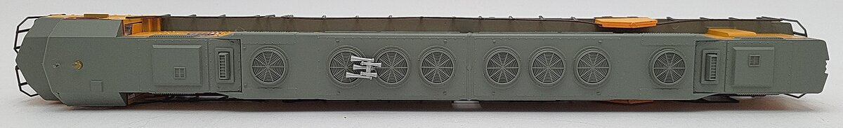 Bachmann HO Scale Union Pacific DD40X Diesel Engine #6922 EX/Box