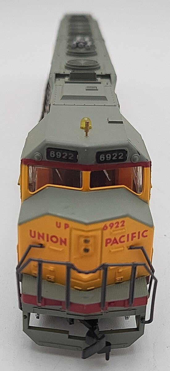 Bachmann HO Scale Union Pacific DD40X Diesel Engine #6922 EX/Box