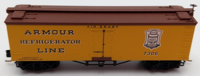 Micro-Trains 05800030 N Armour Refrigerator Line 36'' Wood Sheathed Reefer #7306 LN/Box