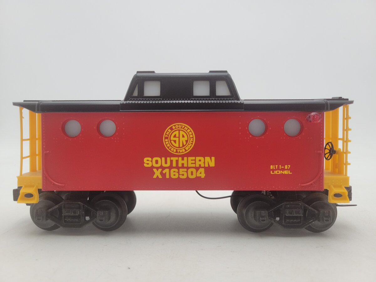 Lionel 6-16504 O Lighted Southern Caboose EX/Box