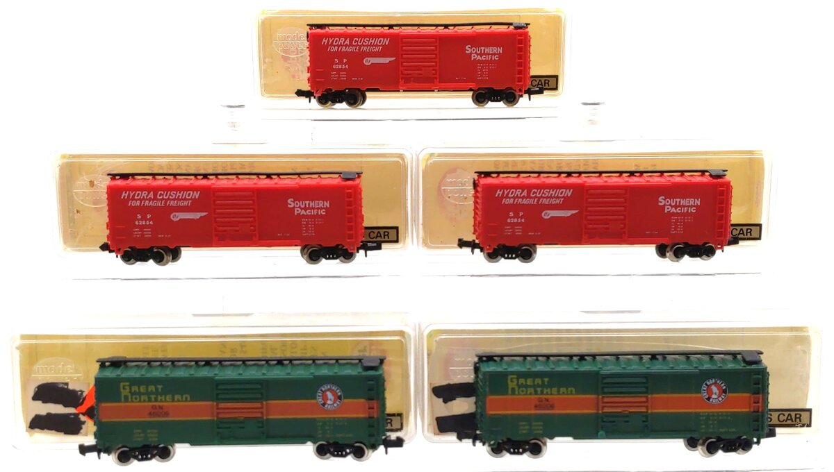 Model Power Assorted N Scale Box Cars: 3702, 3705 [5] LN/Box