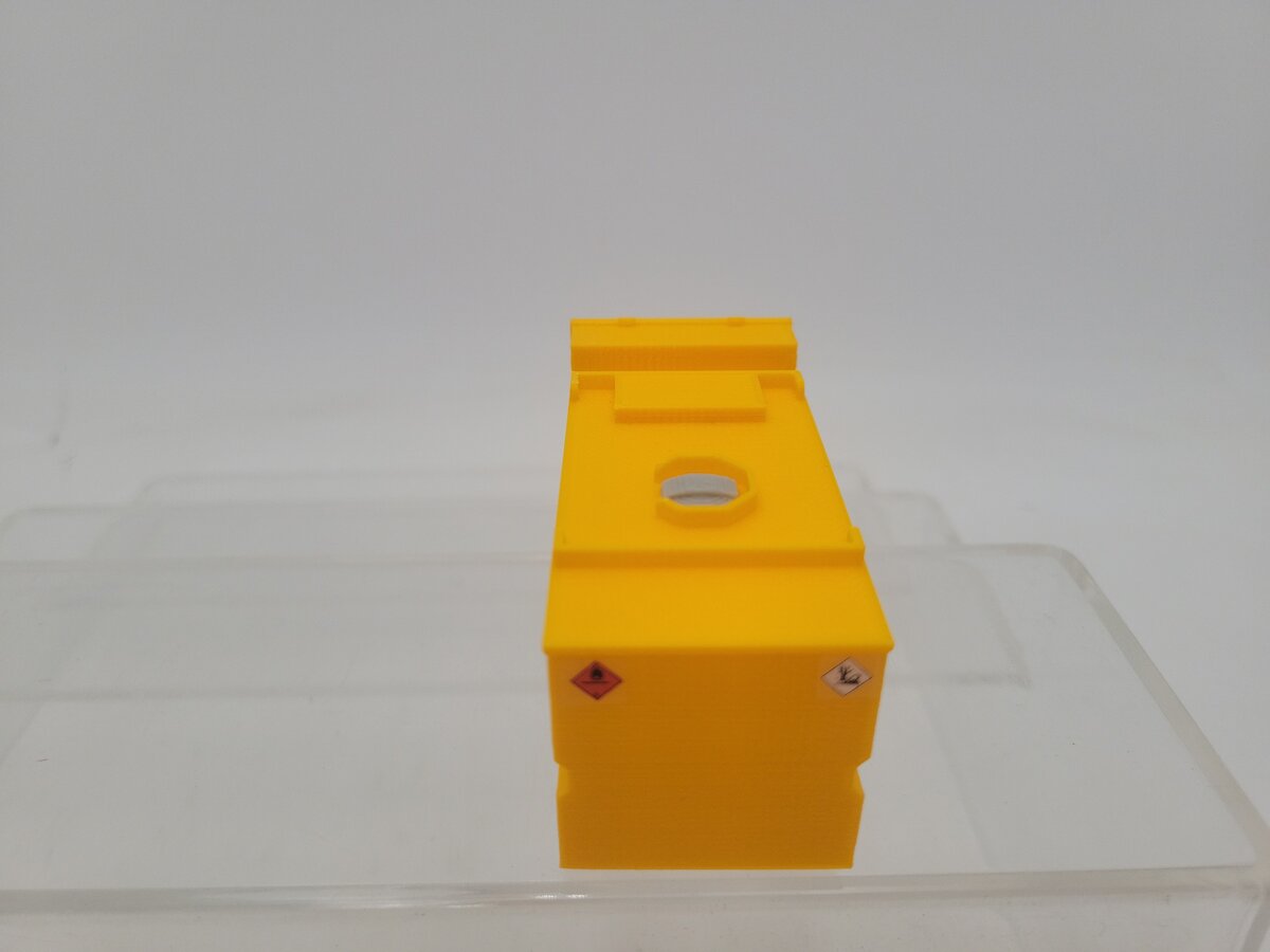 MSM 5436-01 1:50 Scale Yellow 8,000-Liter Construction Site Plastic Tank EX