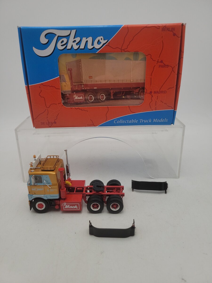 Tekno 71566 1:50 Scale Mack F700 (6 x 4) Solo Tractor Unit "Dan-Orient Express" EX/Box