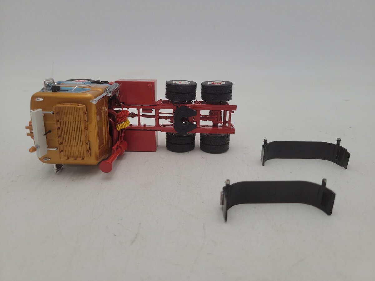 Tekno 71566 1:50 Scale Mack F700 (6 x 4) Solo Tractor Unit "Dan-Orient Express" EX/Box