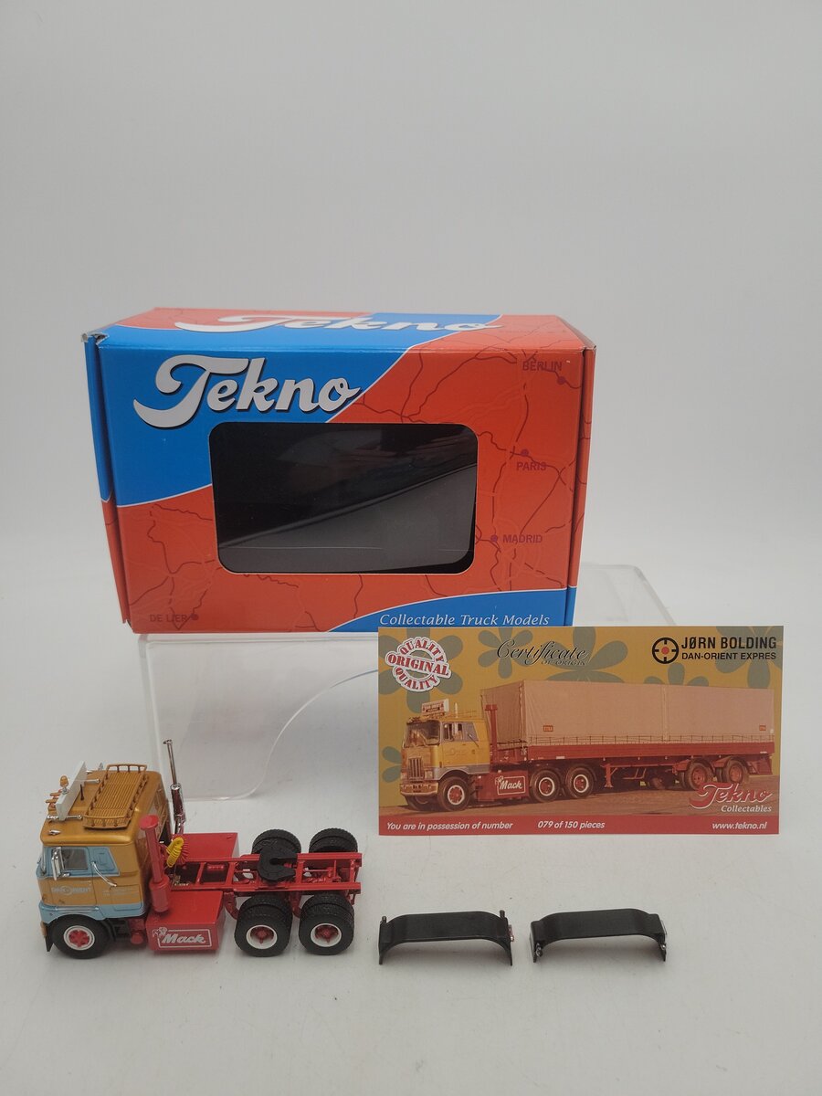 Tekno 71566 1:50 Scale Mack F700 (6 x 4) Solo Tractor Unit 