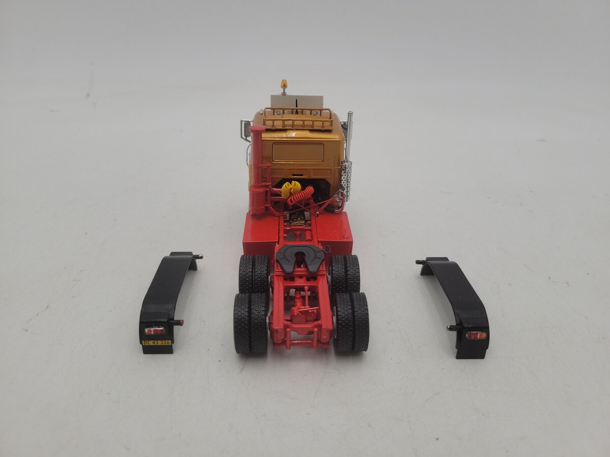 Tekno 71566 1:50 Scale Mack F700 (6 x 4) Solo Tractor Unit "Dan-Orient Express" EX/Box