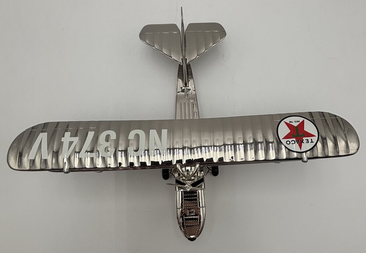 Ertl 19813 Wings of Texaco "The Duck" 1936 Keystone-Loening Commuter Coin Bank LN/Box