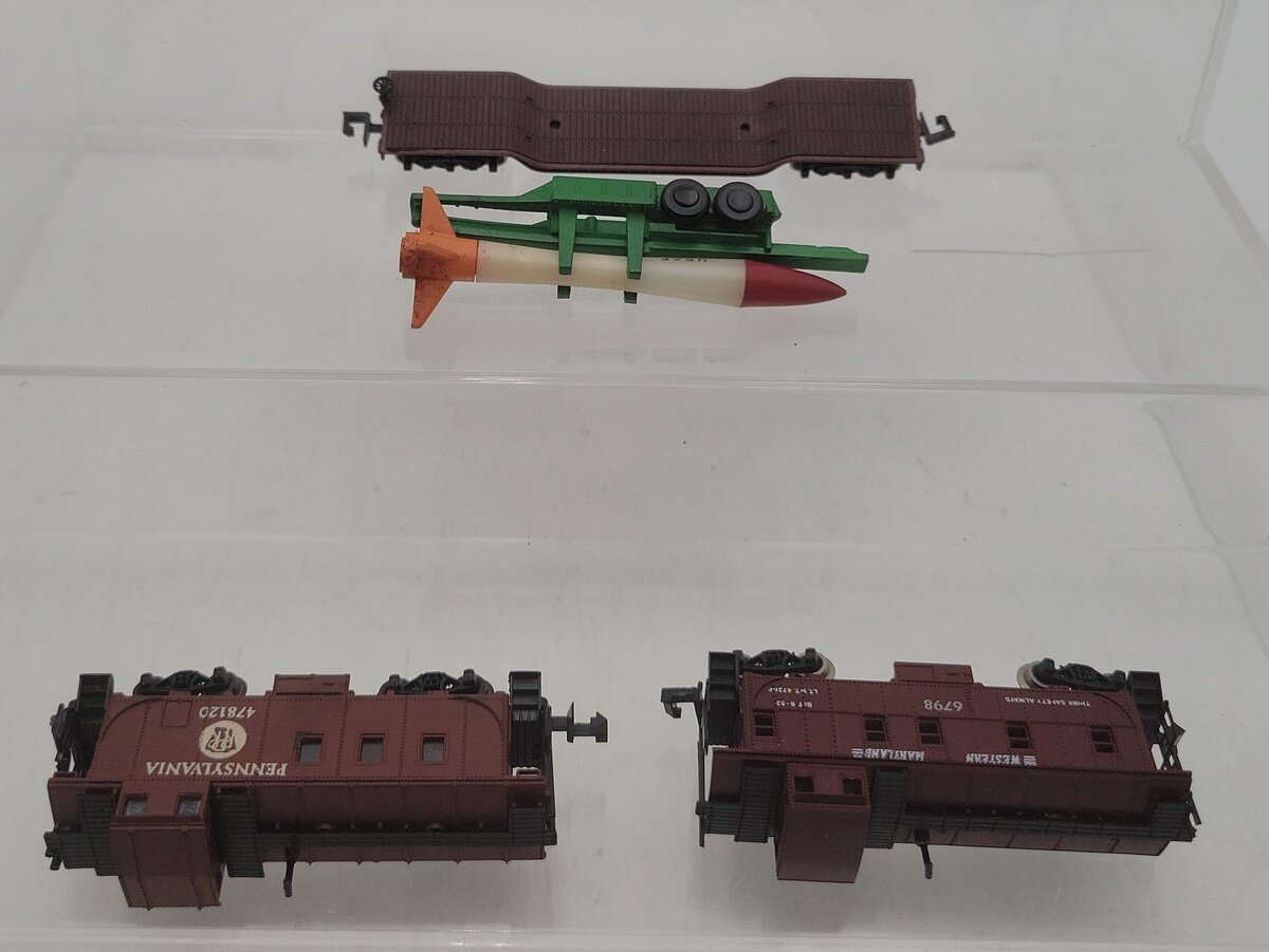 Atlas & Bachmann N Scale Assorted Freight Cars [3] EX/Box