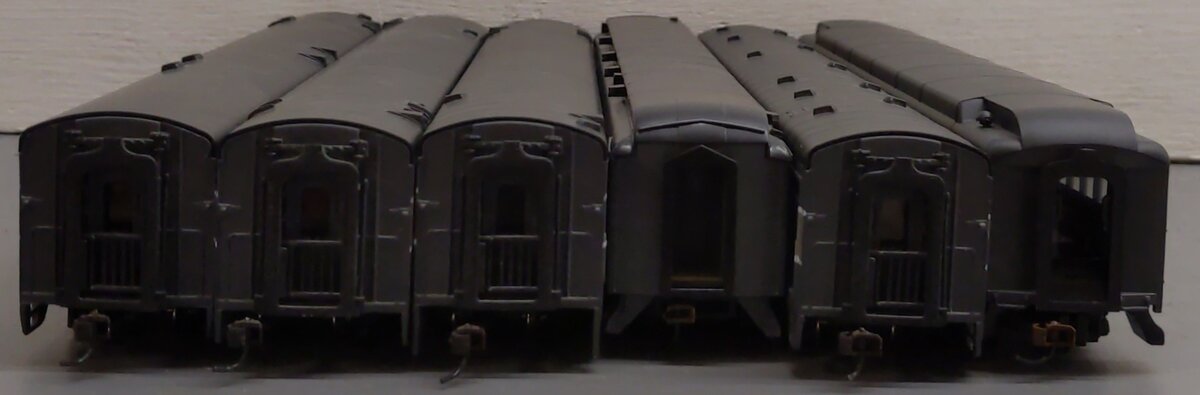 Walthers Ho Scale Assorted Passenger Cars; 1008,4907, 9500, 2603 x2 [6] EX