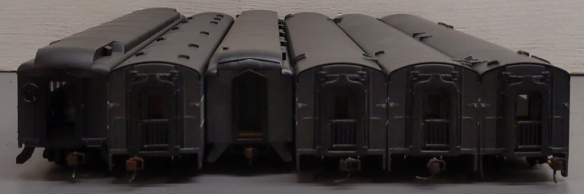 Walthers Ho Scale Assorted Passenger Cars; 1008,4907, 9500, 2603 x2 [6] EX