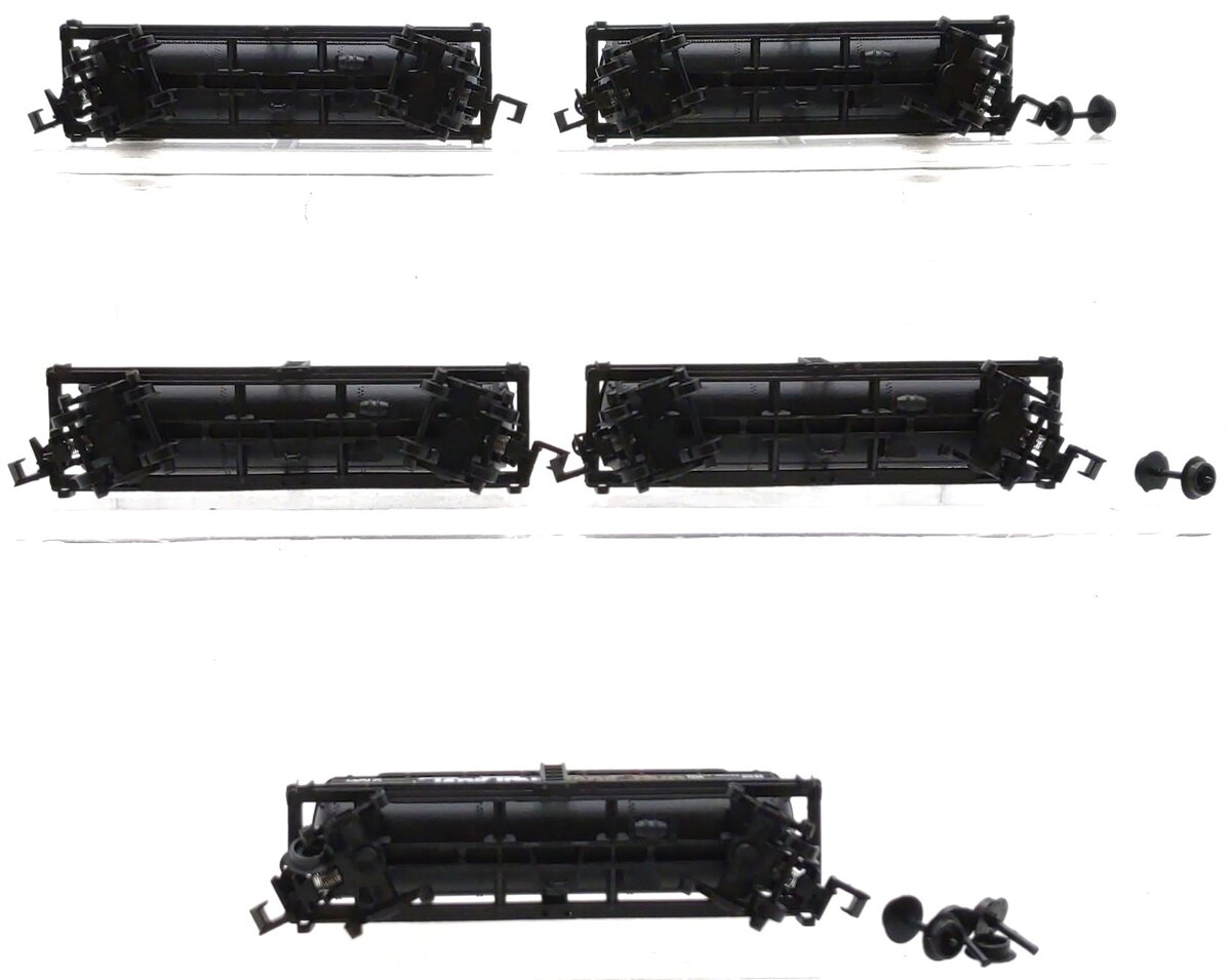 Model Power 3417 N Scale Tank Train 40' Triple Dome Tank Car #10450 (Set of 5) VG/Box