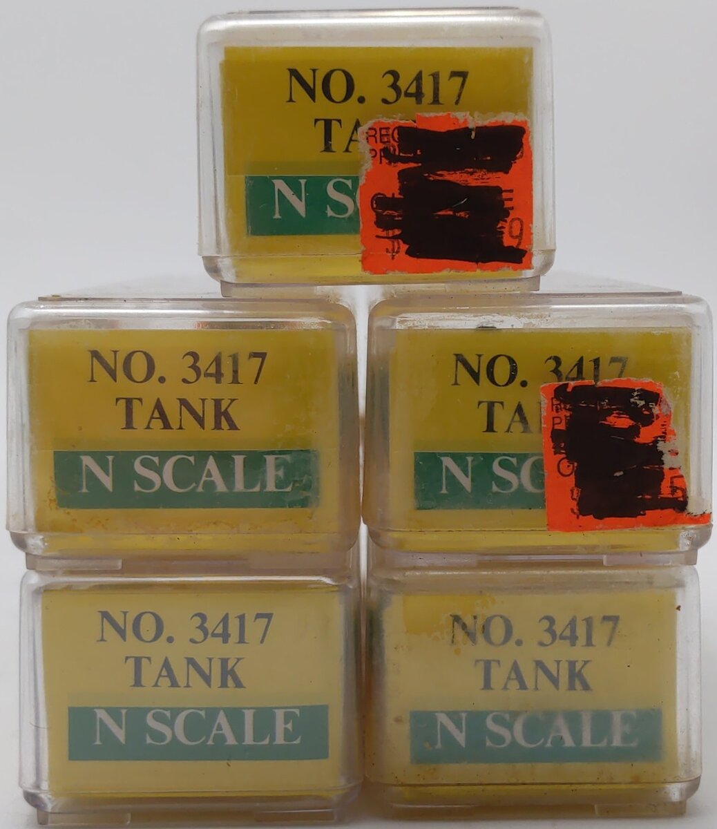 Model Power 3417 N Scale Tank Train 40' Triple Dome Tank Car #10450 (Set of 5) VG/Box