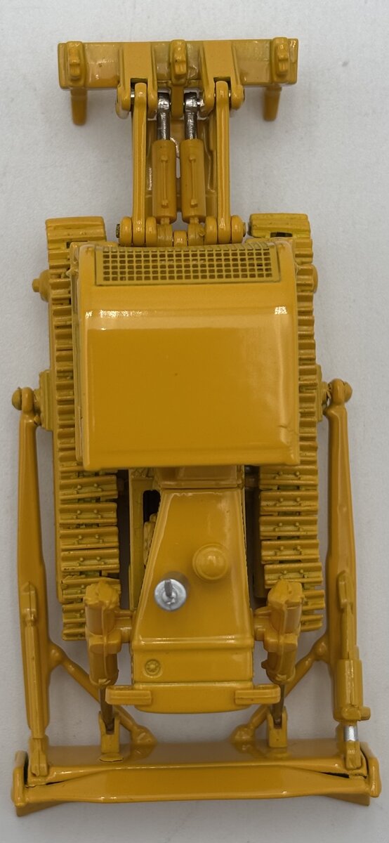 First Gear 80-0303 1:87 Scale TD-25 International Harvester Crawler W/Ripper LN/Box