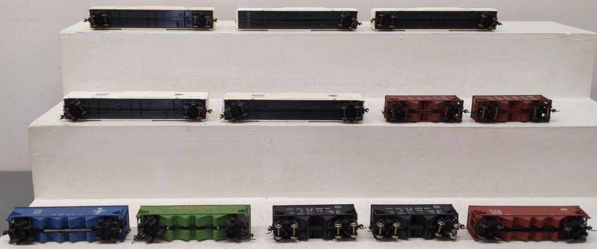 Pemco & Others HO Scale Assorted Freight Cars; 18505 x5 185000, 58012, [12] VG