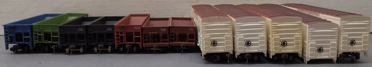 Pemco & Others HO Scale Assorted Freight Cars; 18505 x5 185000, 58012, [12] VG