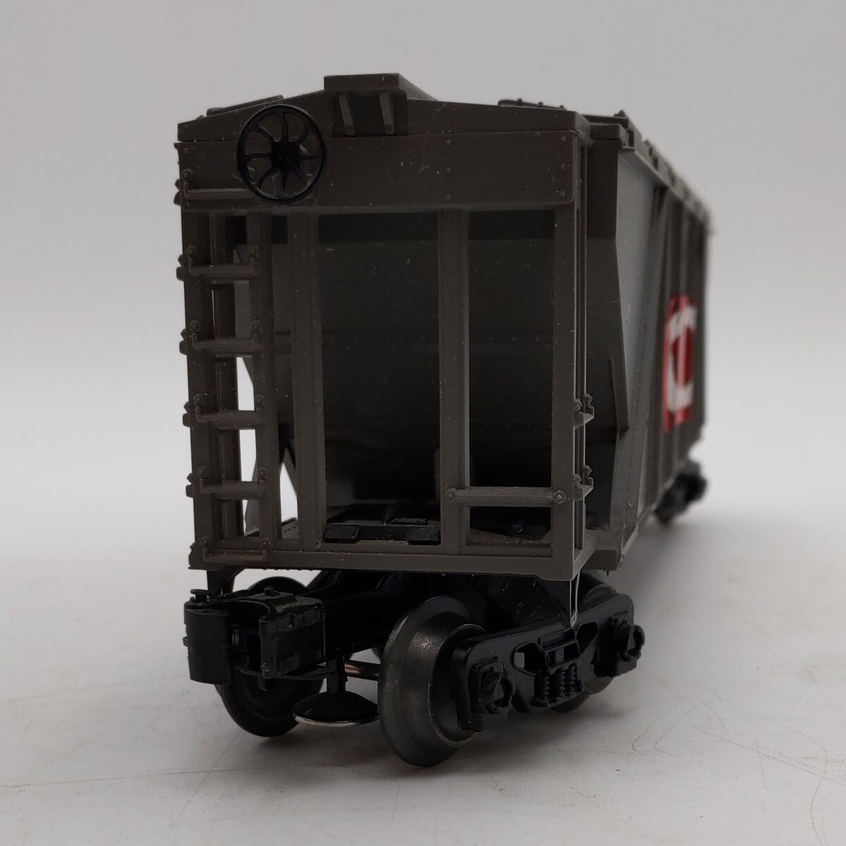 Lionel 6-19304 O Gauge Great Lakes Carbon Covered Hopper Car #19304 VG/Box