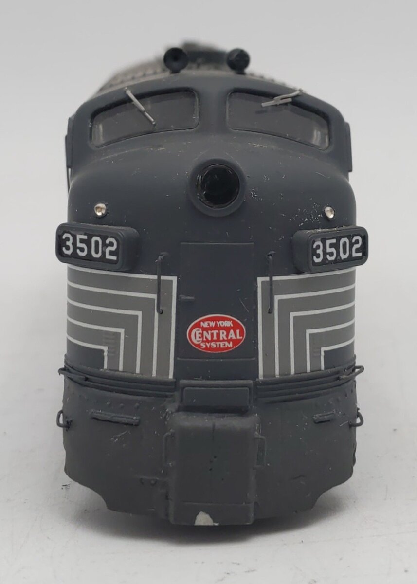 HO Scale New York Central Diesel Locomotive #3502 EX