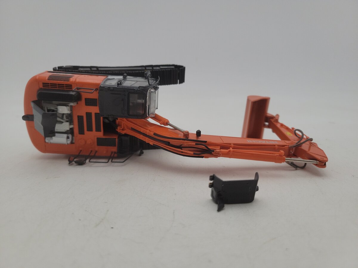 TMC ZX250 1:50 Scale Hitachi LC-6 Hydraulic Excavator VG/Box